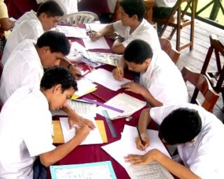 IIAP PREPARA CONCURSO LITERARIO ESCOLAR CUENTOS ECOLÓGICOS 2014