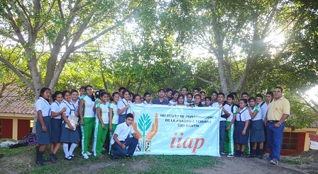 INVESTIGADORES DEL IIAP CAPACITAN A ESTUDIANTES EN CAMBIO CLIMÁTICO EN SAN MARTÍN