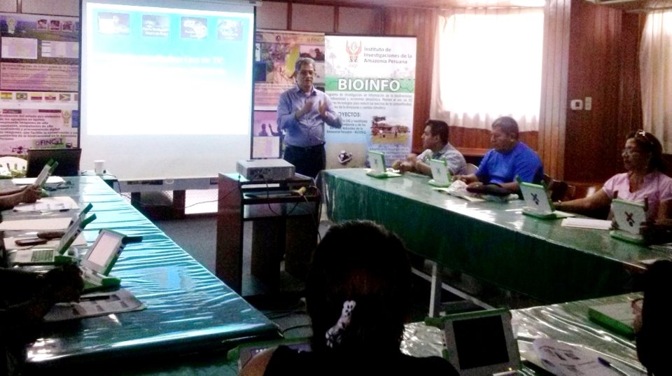 IIAP Y DIRECCIÓN DE EDUCACIÓN DESARROLLARON TALLER EDUCATIVO PARA LAPTOPS